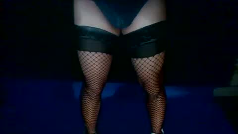 Snapshot of maripaula369 chatting on October 2025 04:14:01 AM Maripaula369 online show from October 2025 04:14:01 AM