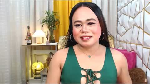 LEAH online show from March 2025 02:48:01 AM