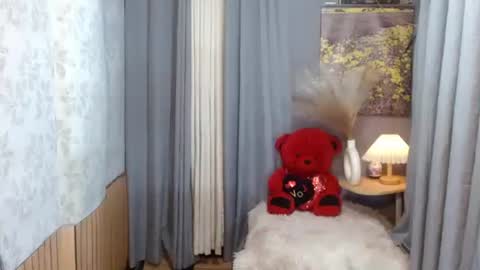 Snapshot of mariposa_911 chatting on March 2026 11:01:01 PM LEAH online show from March 2026 11:01:01 PM