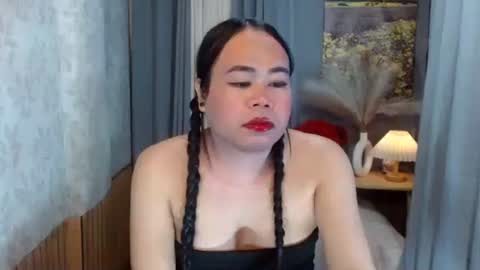 Snapshot of mariposa_911 chatting on March 2026 01:17:01 PM LEAH online show from March 2026 01:17:01 PM