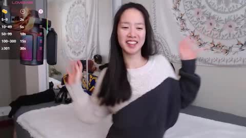 Snapshot of marissapeach chatting on February 2026 02:45:01 PM MarissaPeach online show from February 2026 02:45:01 PM