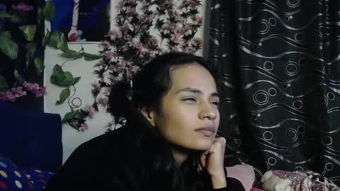 Snapshot of maritza_ferrerr chatting on December 2024 09:00:01 AM Maritza Ferrer -Samara Beltran online show from December 2024 09:00:01 AM