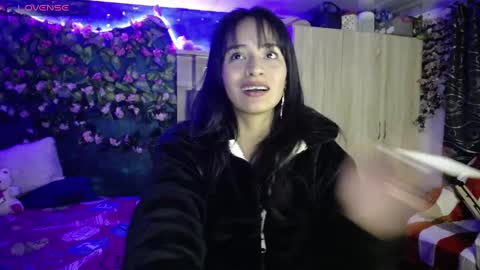 Snapshot of maritza_ferrerr chatting on February 2025 03:28:01 AM Maritza Ferrer -Samara Beltran online show from February 2025 03:28:01 AM