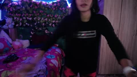 Snapshot of maritza_ferrerr chatting on February 2025 06:39:02 AM Maritza Ferrer -Samara Beltran online show from February 2025 06:39:02 AM