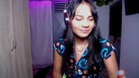 Snapshot of maritza_ferrerr chatting on February 2026 02:48:01 AM Maritza Ferrer -Samara Beltran online show from February 2026 02:48:01 AM