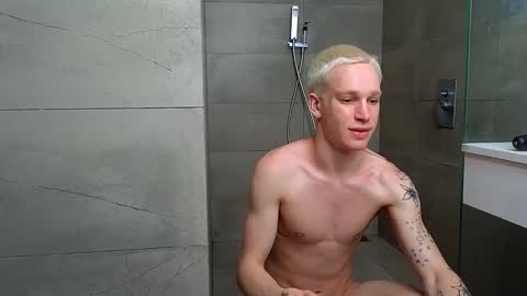 Snapshot of marius_vexley chatting on April 2026 06:27:02 PM MariusHunter online show from April 2026 06:27:02 PM