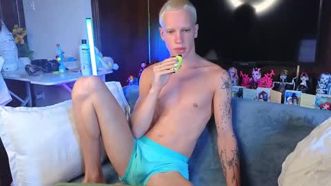 MariusHunter online show from May 2026 02:08:01 AM