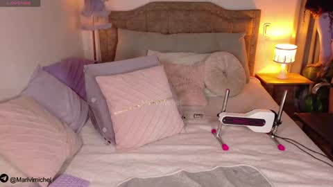 marivimichel_s online show from May 2026 11:13:01 PM
