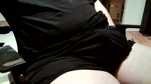 Mark online show from November 2025 06:00:02 PM