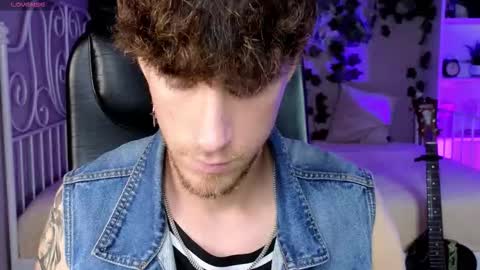 mark_caron online show from October 2025 08:08:02 PM