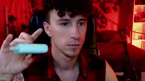 mark_caron online show from December 2025 08:39:01 PM