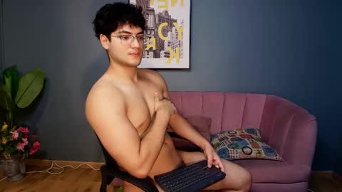 mark_evans1_ online show from February 2025 03:45:02 PM