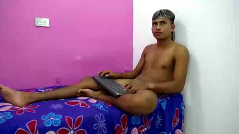 Snapshot of mark_latin18 chatting on February 2025 10:22:02 PM mark_latin18 online show from February 2025 10:22:02 PM