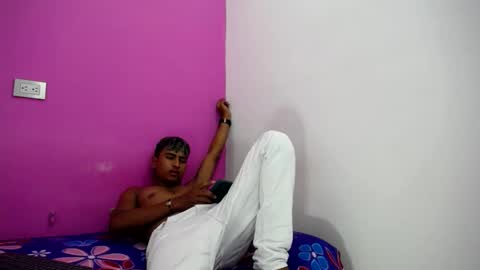 Snapshot of mark_latin18 chatting on February 2025 07:06:02 PM mark_latin18 online show from February 2025 07:06:02 PM