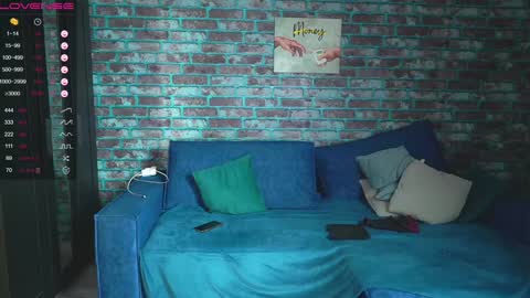 Mark online show from January 2025 03:39:02 AM