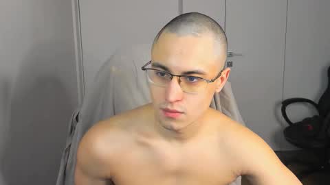 Snapshot of mark_piers chatting on February 2026 09:36:02 PM mark online show from February 2026 09:36:02 PM