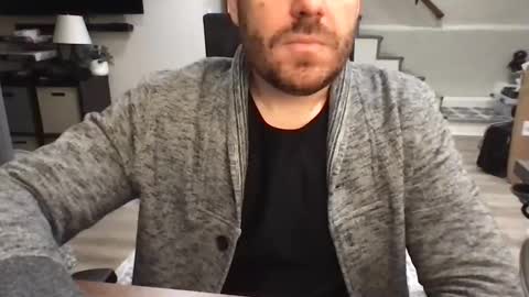 Snapshot of markc221 chatting on January 2025 04:05:01 PM JustHereToBeSeen online show from January 2025 04:05:01 PM