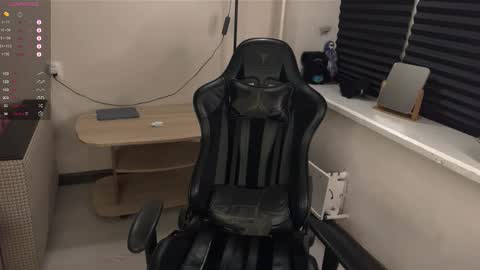 Mark online show from December 2025 02:58:02 PM