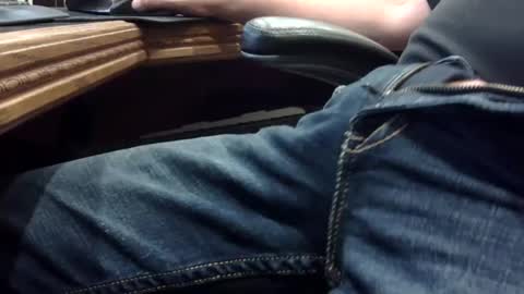 markpanier online show from September 2025 01:17:01 AM