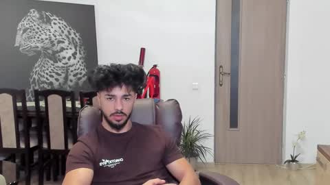 Snapshot of marktison chatting on November 2025 03:40:01 PM Tison online show from November 2025 03:40:01 PM