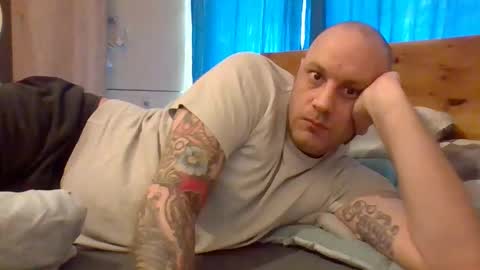 markus_7 online show from May 2026 08:09:01 AM