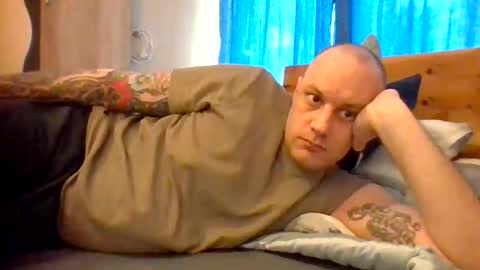 markus_7 online show from May 2026 08:23:01 AM