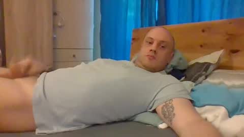 markus_7 online show from May 2026 04:47:01 PM