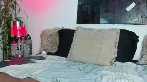 Snapshot of markus_latin chatting on January 2025 01:12:02 AM Markus latin online show from January 2025 01:12:02 AM