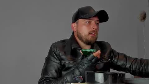 MARK online show from November 2025 11:33:02 AM