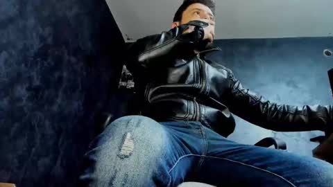 MARK online show from December 2025 07:37:01 AM