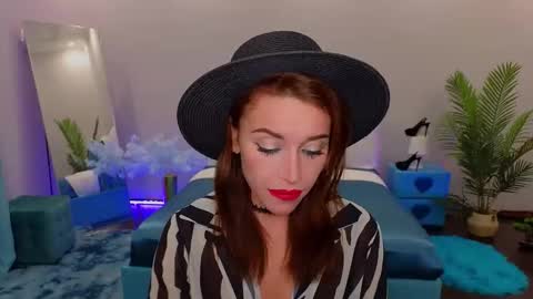 MarlaDewis online show from September 2025 02:18:01 PM