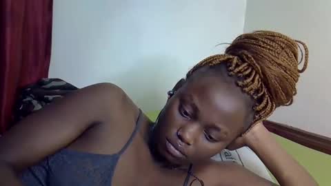 marlin_sly online show from September 2025 10:25:01 PM