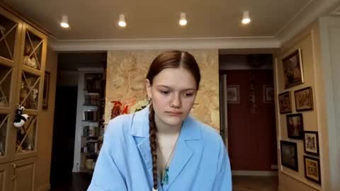 MarloOsburn online show from July 2026 10:22:01 AM