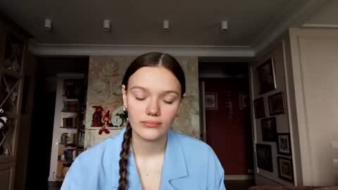MarloOsburn online show from July 2026 10:00:02 AM