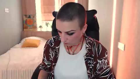maromiassecret online show from July 2026 11:02:01 AM