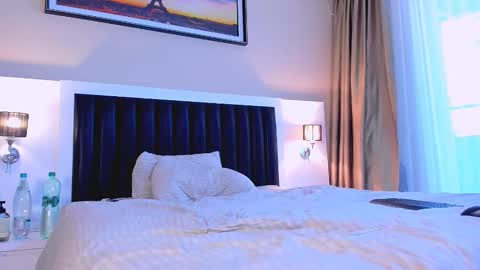 Mari online show from November 2025 06:23:01 AM