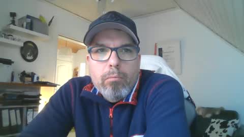 marriedcock1980 online show from March 2025 07:21:02 AM