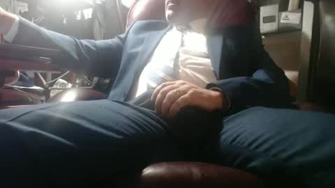 Snapshot of marrieddad19751975 chatting on January 2026 03:03:01 PM only fans marrieddad19751975 online show from January 2026 03:03:01 PM