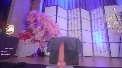 Mary online show from May 2026 04:10:01 AM