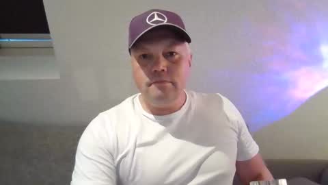 mars0481 online show from September 2025 07:30:01 AM