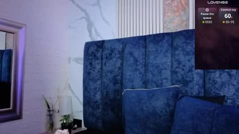 marscarlett online show from May 2026 01:06:01 PM