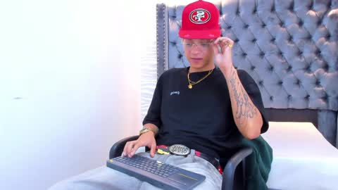 MARSHALL online show from April 2026 01:15:02 PM