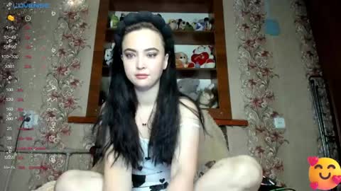 Snapshot of marshmallow_xxx chatting on April 2026 08:26:01 PM Elsa Lovense Lush is active Open Pvt Welcome to the world of pleasure online show from April 2026 08:26:01 PM