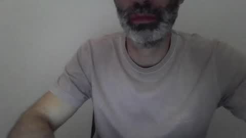 Snapshot of marsupilami_82_ chatting on December 2024 12:11:01 AM marsupilami_82_ online show from December 2024 12:11:01 AM