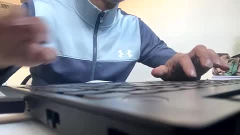 Snapshot of marsupilami_82_ chatting on November 2025 11:53:01 AM marsupilami_82_ online show from November 2025 11:53:01 AM