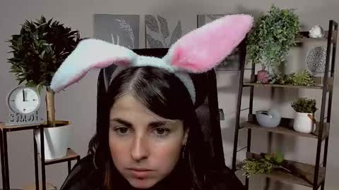 martaedams online show from November 2025 06:45:02 AM