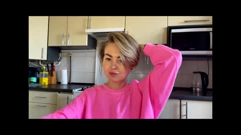 Marta online show from March 2026 10:19:02 AM