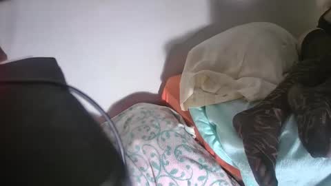 Snapshot of martamoontrans chatting on December 2024 03:04:01 AM martamoontrans online show from December 2024 03:04:01 AM