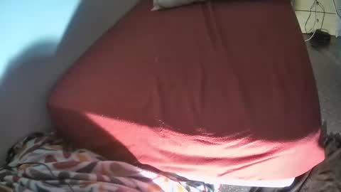 Snapshot of martamoontrans chatting on December 2024 10:15:01 PM martamoontrans online show from December 2024 10:15:01 PM