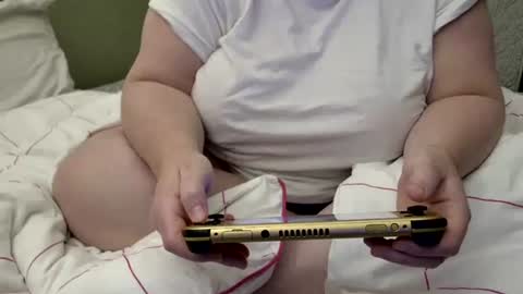 Martha online show from November 2025 03:31:01 AM